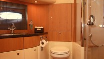 Motor yacht WAVE -  Bathroom 2